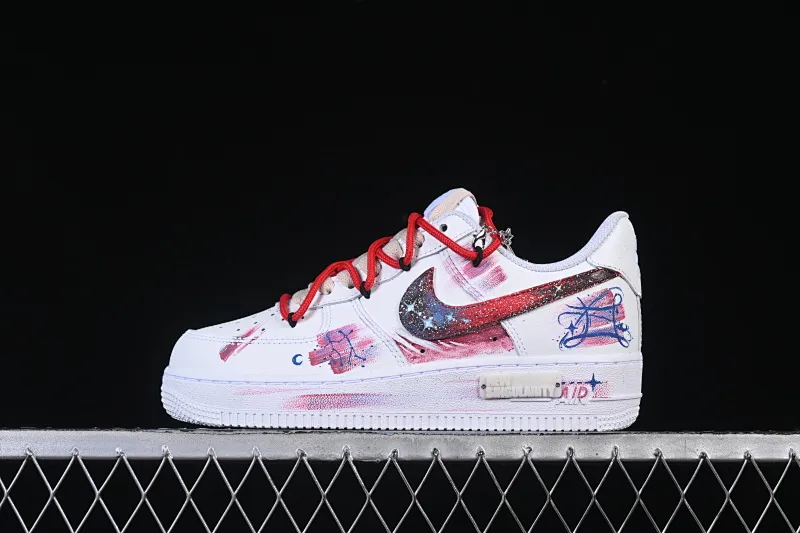 All categories Nk Air Force 1 Air Force series Nk Air Force 1 Low Air Force low-top Nike Air Force 1'07 Low "Gemini" Hand-painted graffiti twelve constellations series Gemini Air Force One low-top casual sneakers 521-621